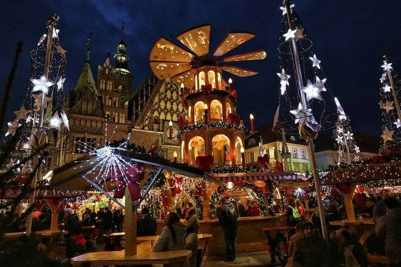 christmas-market-wroclaw-min
