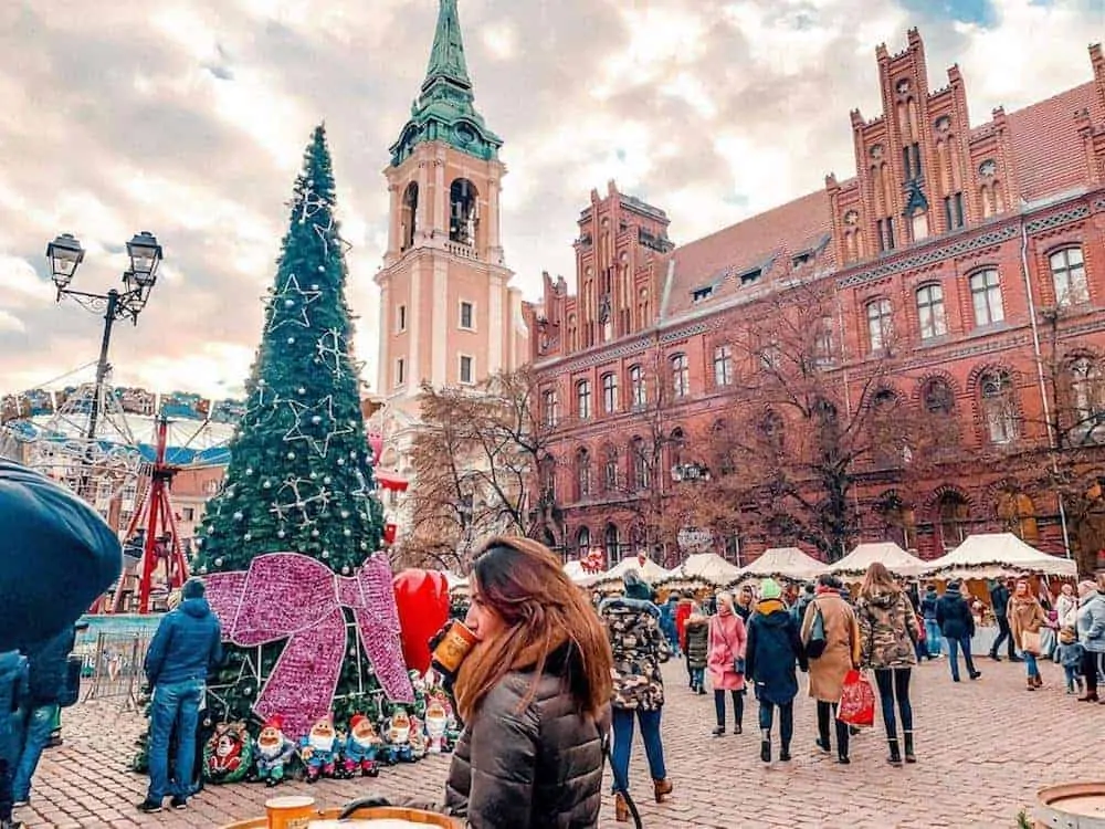 torun-christmas-market-min